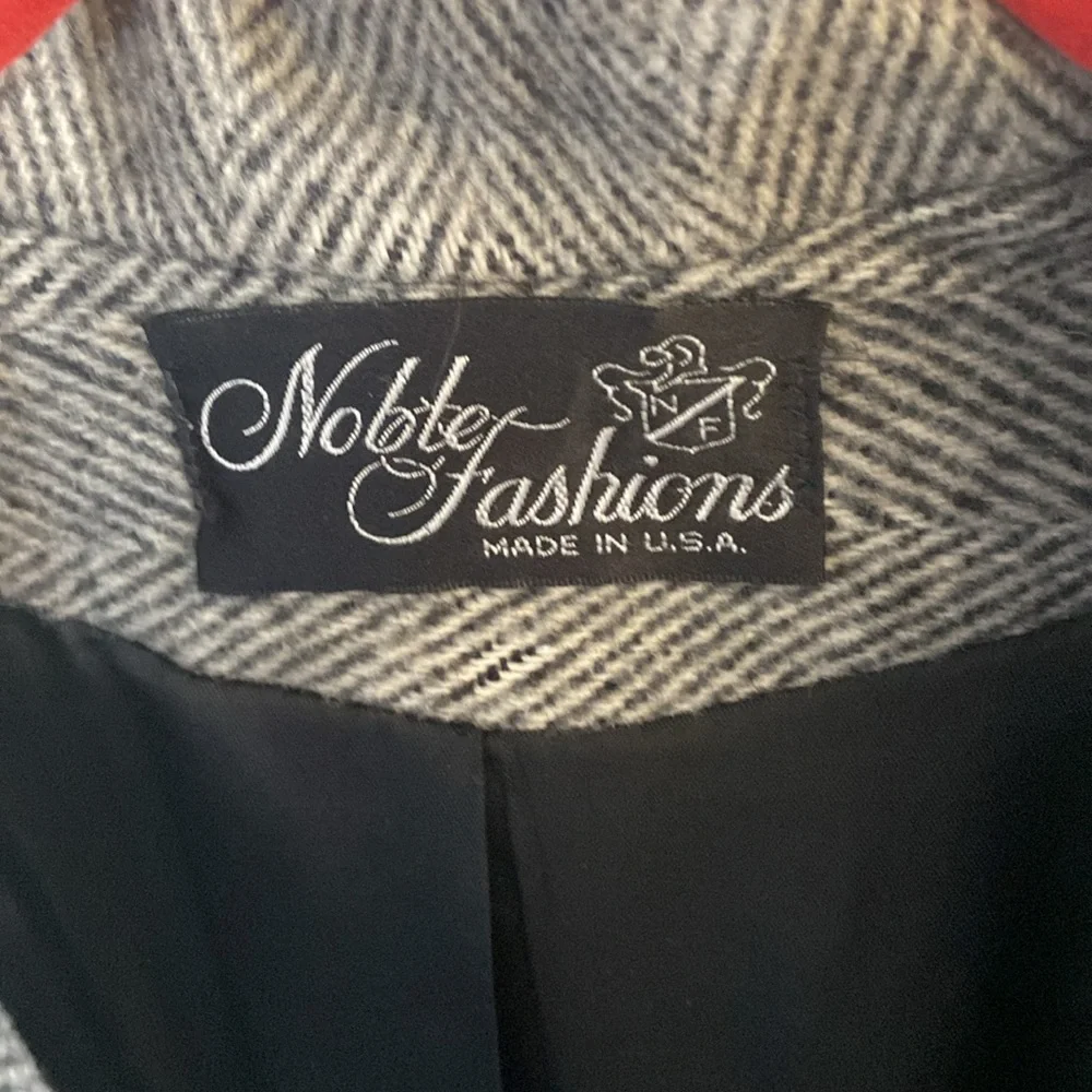 Noble Fashions Wool Coat - Picture 4 of 5